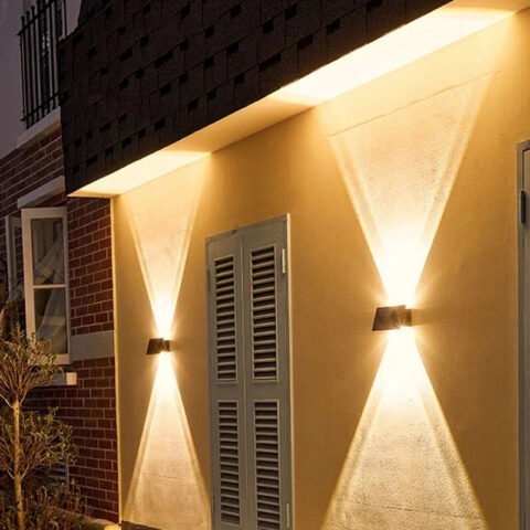 BrightBreeze - Solar-Balkonleuchte
